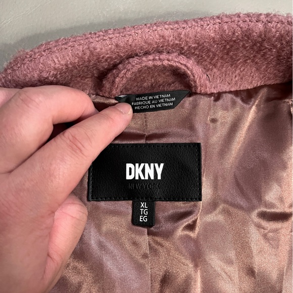 NWT - DKNY Women’s Wool Blended Single Breasted Boucle Walker Coat - Size XL - Picture 14 of 15